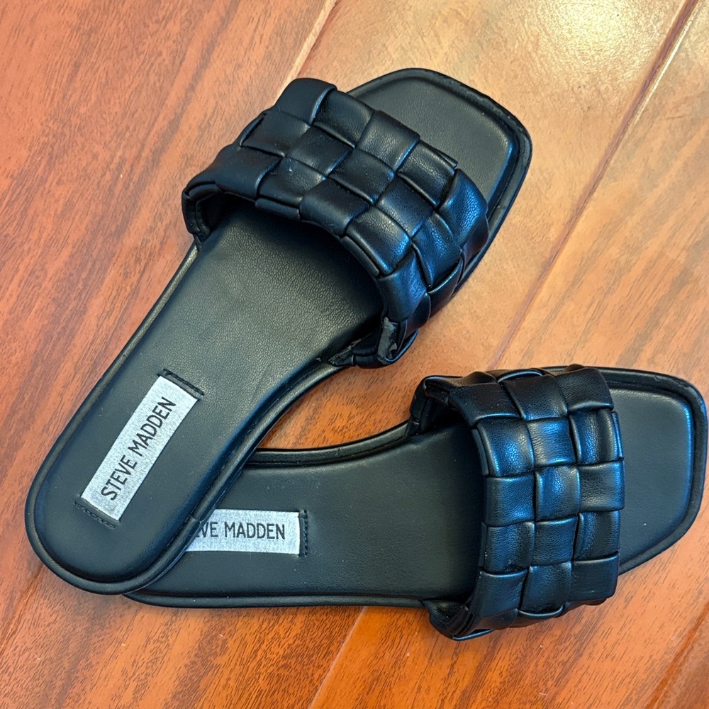 Steve Madden Black Braided Slide Sandals